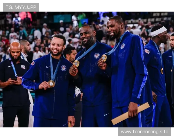 勒布朗贡献三双乔治砍下34分带队胜利